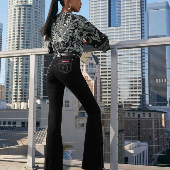 JOHNNY WAS Rue De La Flare Jean True Black Wash Flare Leg Jeans in the Size 32 - Picture 9 of 12